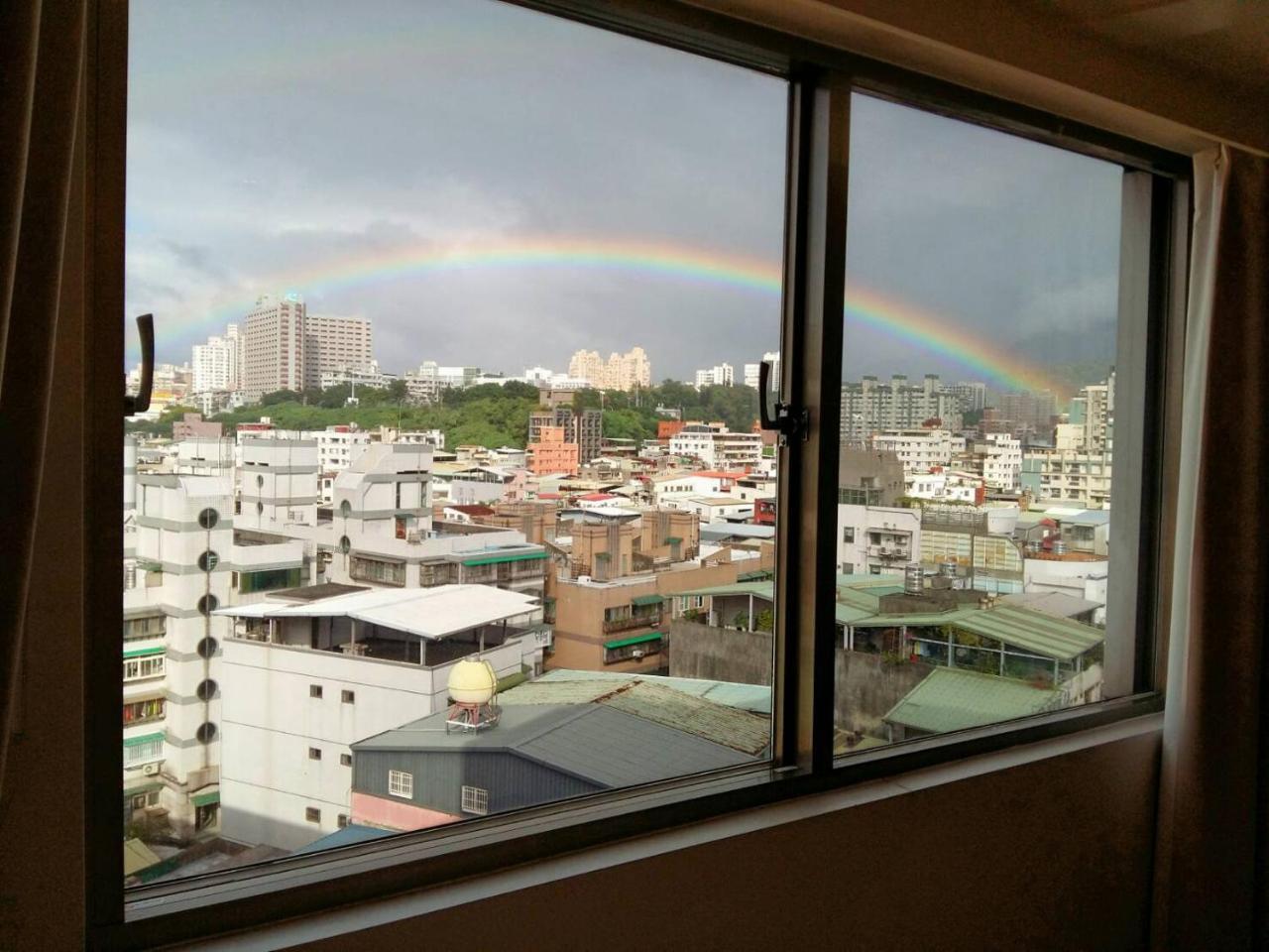 Open Room Hotel Tamsui Exterior foto