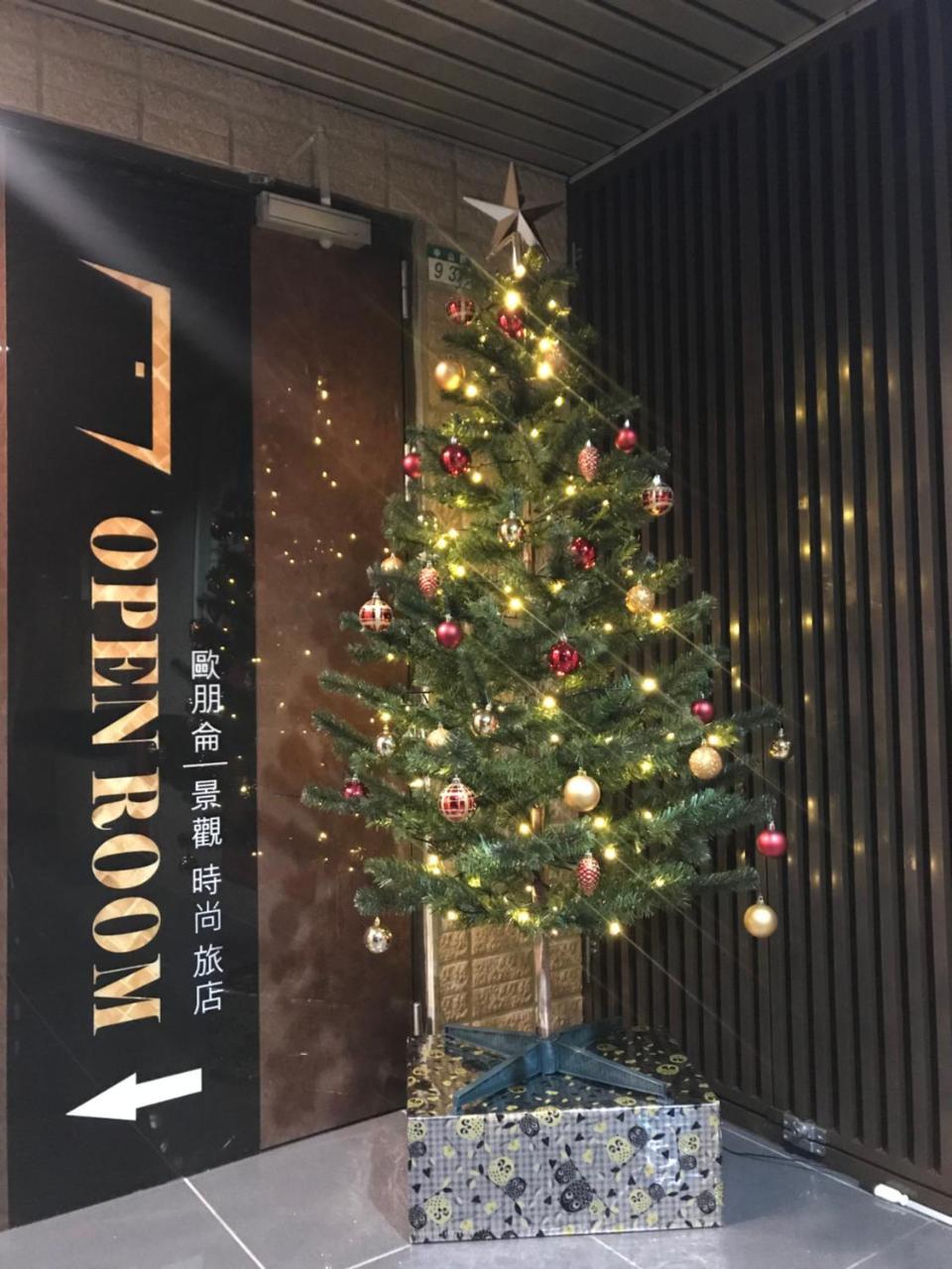 Open Room Hotel Tamsui Exterior foto